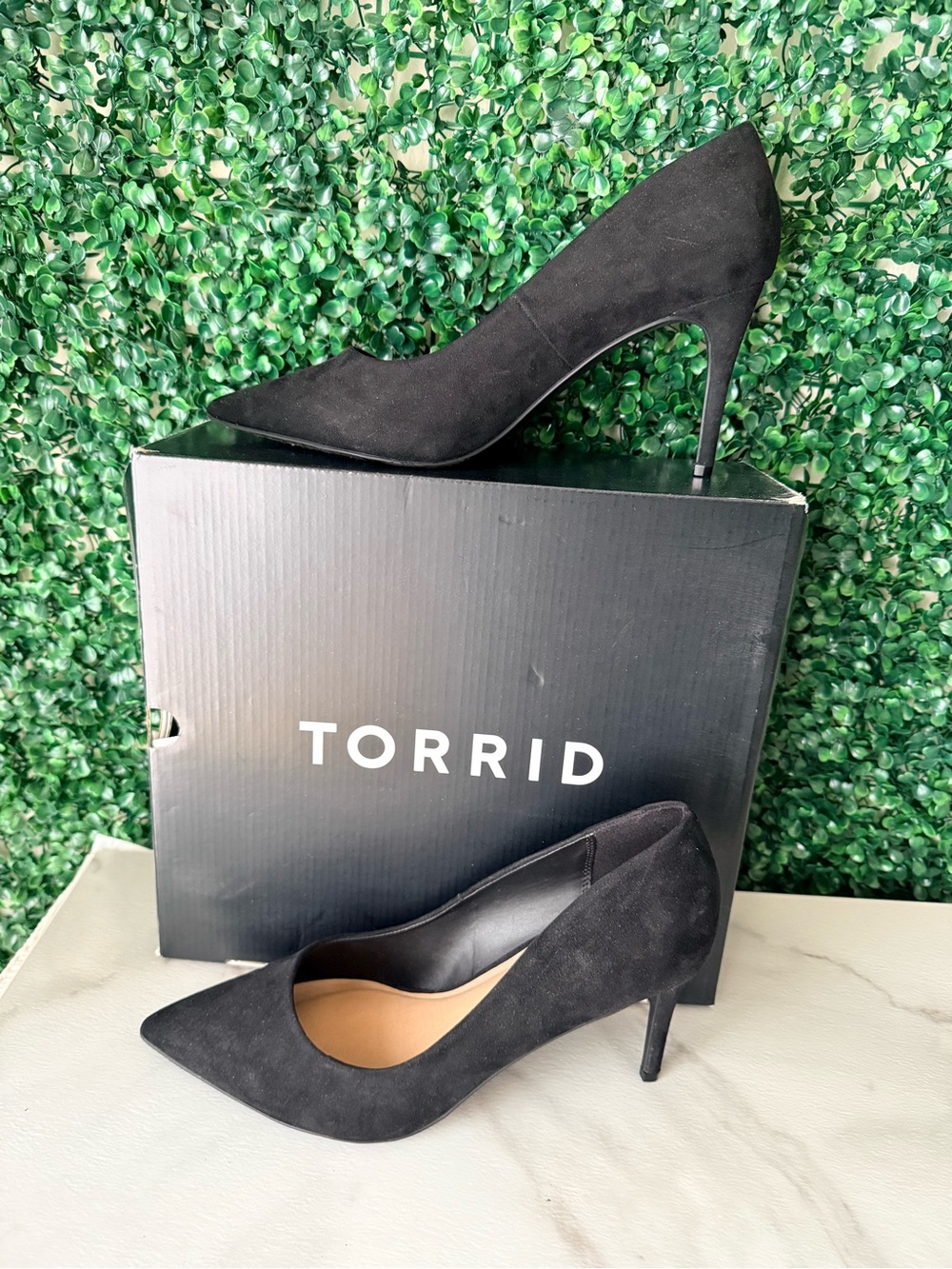 torrid Black Pointed-Toe Suede Stiletto Pumps